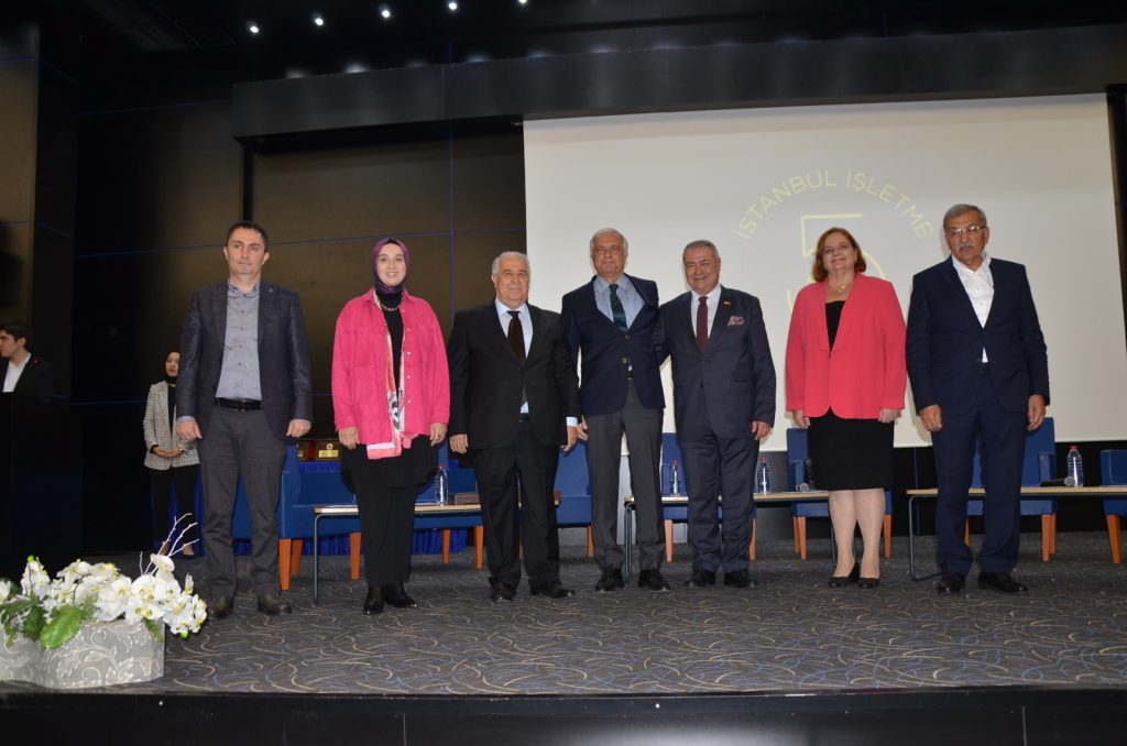 Yüksekokul Müdürümüz Moderatörlüğünde “Dünden Bugüne İstanbul İşletme” Paneli Düzenlendi!