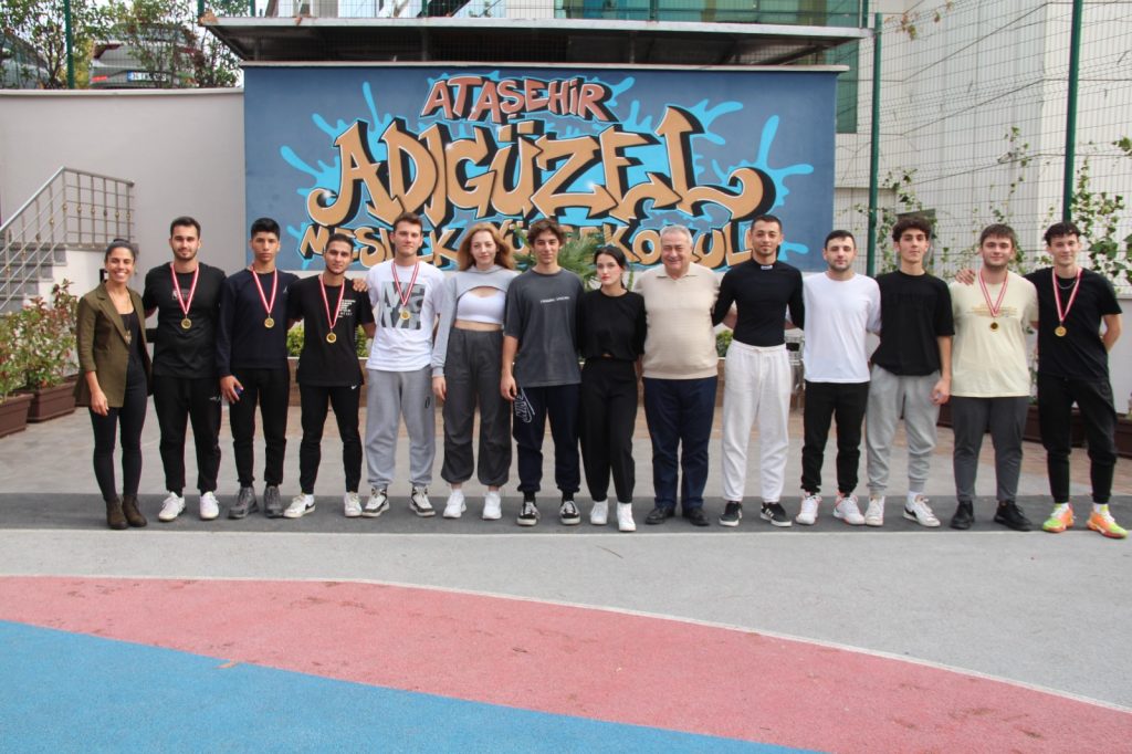 Yüksekokulumuzda Nefes Kesen 100. Yıl Voleybol Turnuvası!