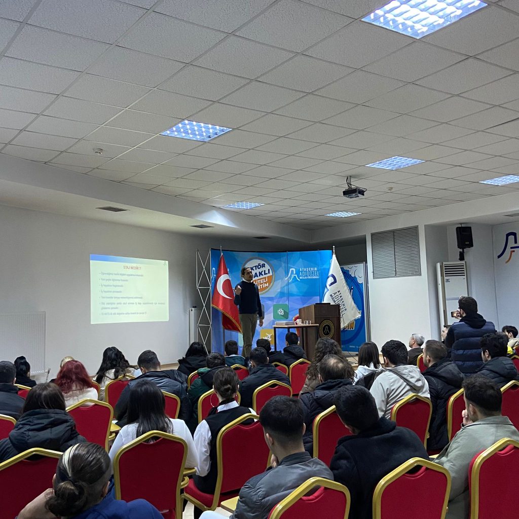 Staj Seminerimizi Gerçekleştirdik!
