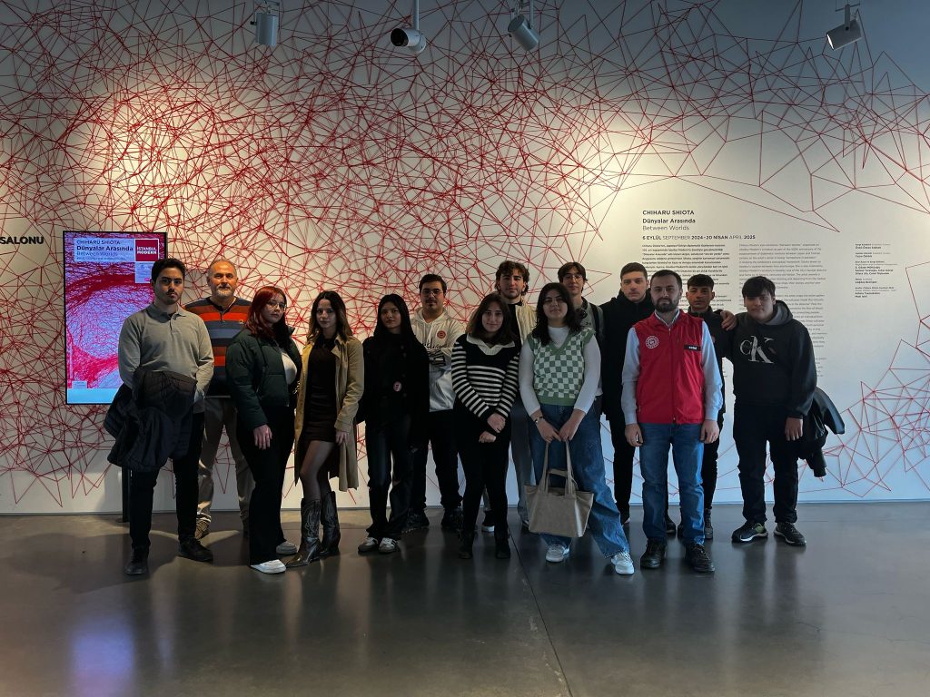 İstanbul Modern’de Yapay Zeka ile Sanat Deneyimi