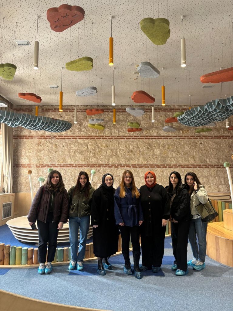 Çocuk Gelişimi Programımız İyileştiren Kütüphane Oturumu’nda